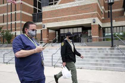 At Bexar County jail, inmates complain of superficial cleanings, scarce soap and flimsy masks amid COVID outbreak